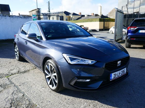 SEAT Leon Hatchback, Petrol Plug-in Hybrid, 2021, Grey
