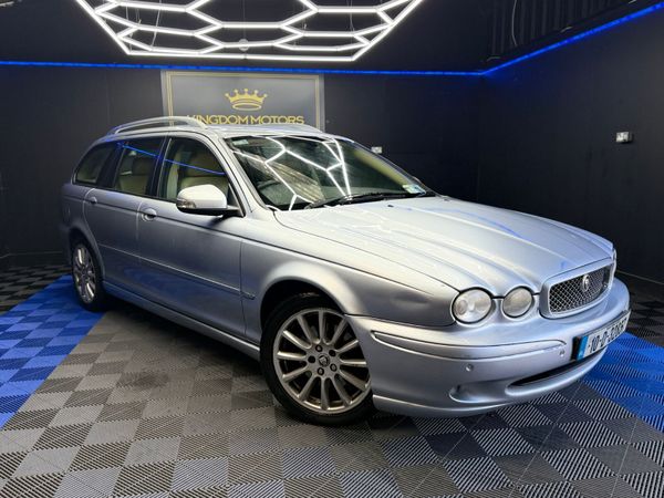 Jaguar X-Type Estate, Diesel, 2010, Silver