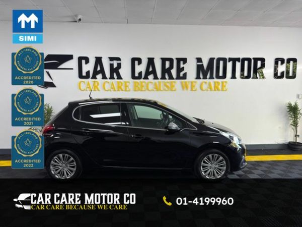 Peugeot 208 Hatchback, Petrol, 2017, Black