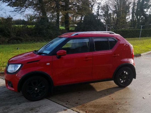 Suzuki Ignis Hatchback, Petrol, 2020, Red