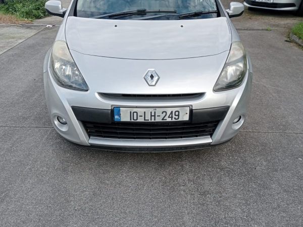 Renault Clio Hatchback, Ethanol Petrol, 2010, Silver