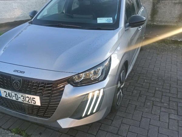 Peugeot 208 Hatchback, Petrol, 2024, Grey