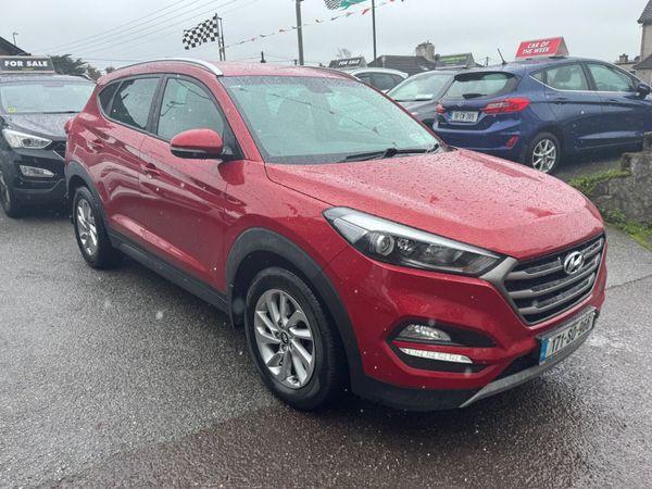 Hyundai Tucson SUV, Diesel, 2017, Red