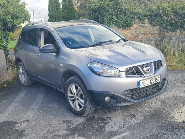 Nissan Qashqai+2 Hatchback, Diesel, 2010, Silver