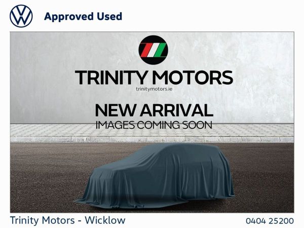 Volkswagen Golf Estate, Petrol, 2024, Grey