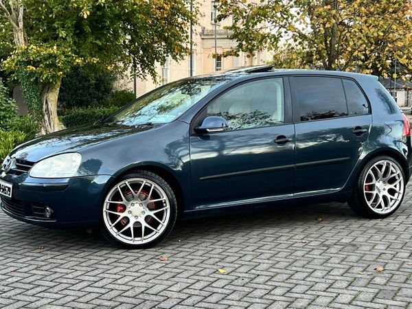Volkswagen Golf Hatchback, Petrol, 2004, Blue