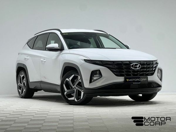 Hyundai Tucson MPV, Petrol Plug-in Hybrid, 2022, White