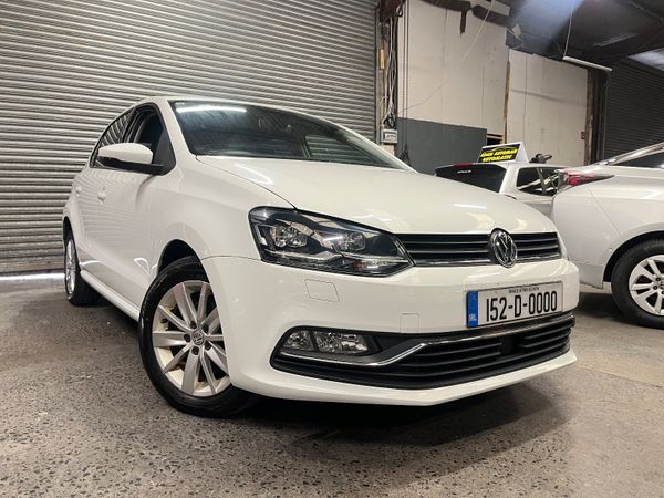 Volkswagen Polo Hatchback, Petrol, 2015, White