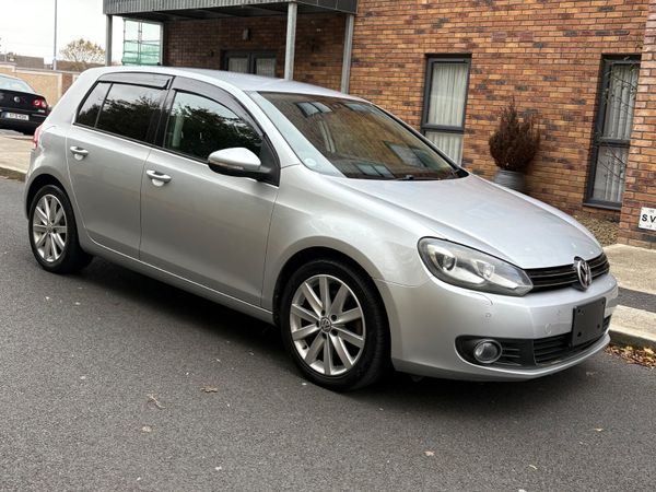 Volkswagen Golf Hatchback, Petrol, 2011, Silver