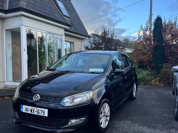 Volkswagen Polo Hatchback, Petrol, 2014, Black