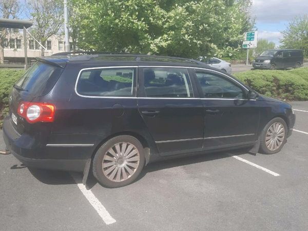 Volkswagen Passat Estate, Diesel, 2009, Black