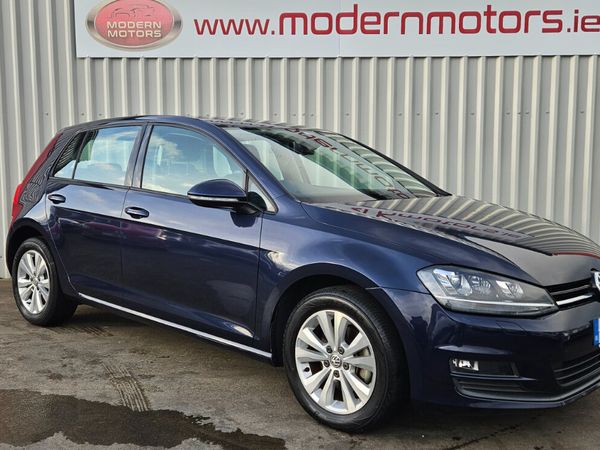 Volkswagen Golf Hatchback, Petrol, 2016, Blue
