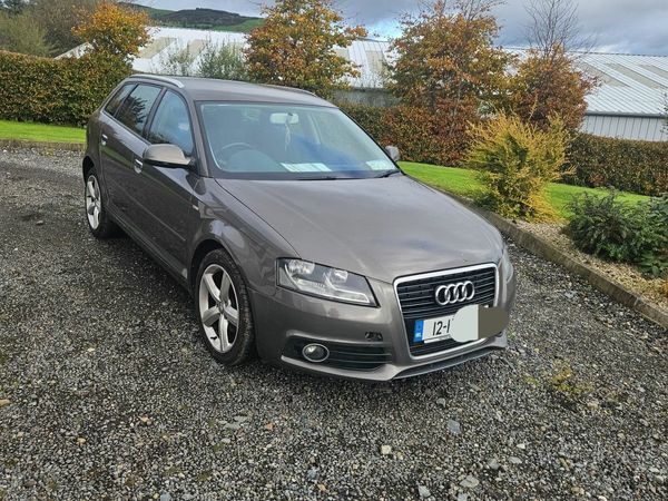 Audi A3 Hatchback, Diesel, 2012, Grey