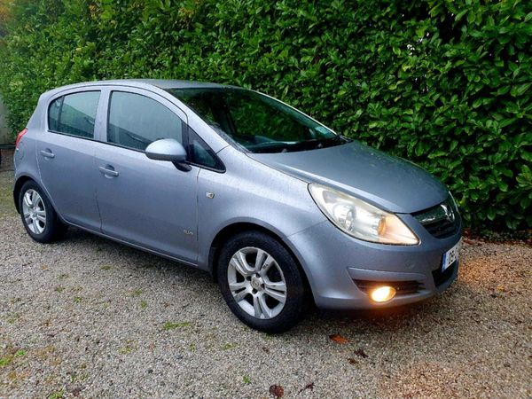 Opel Corsa Hatchback, Petrol, 2009, Silver