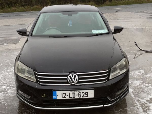 Volkswagen Passat Saloon, Diesel, 2012, Black