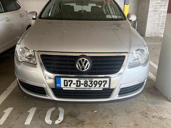 Volkswagen Passat Saloon, Petrol, 2007, Silver