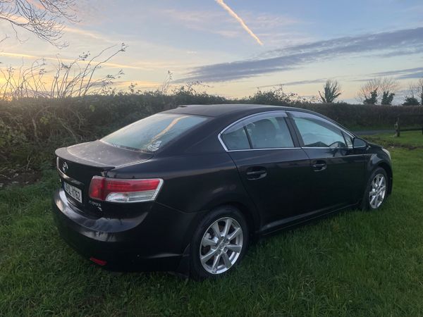 Toyota Avensis Saloon, Diesel, 2009, Black