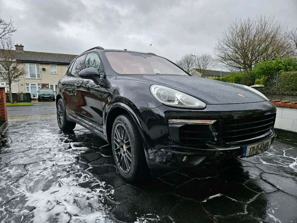 Porsche Cayenne SUV, Diesel, 2017, Black