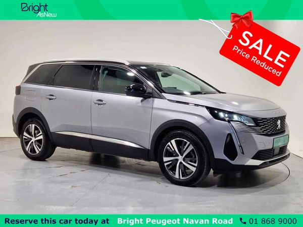 Peugeot 5008 MPV, Diesel, 2023, Grey