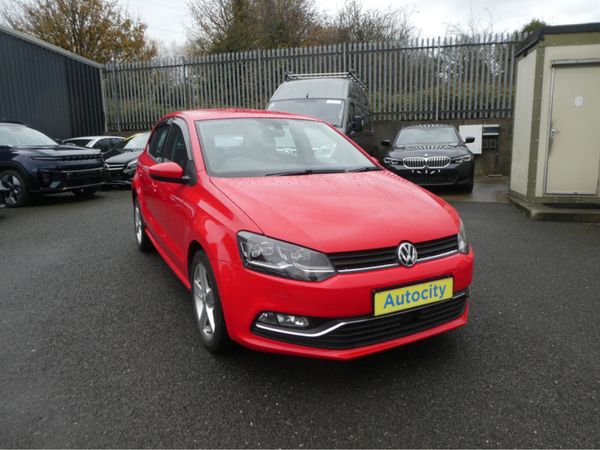 Volkswagen Polo Hatchback, Petrol, 2017, Red