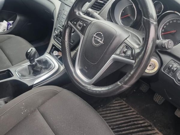 Opel Insignia Hatchback, Diesel, 2010, Grey