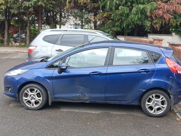 Ford Fiesta Hatchback, Diesel, 2014, Blue