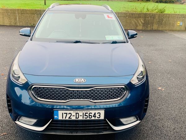 Kia Niro SUV, Petrol Hybrid, 2017, Blue