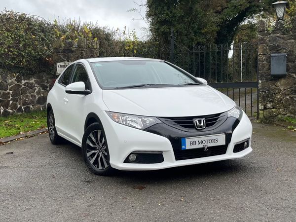 Honda Civic Hatchback, Diesel, 2014, White