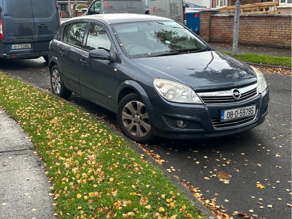 Opel Astra Hatchback, Petrol, 2008, Blue