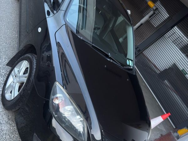 Mazda Mazda3 Hatchback, Petrol, 2007, Black