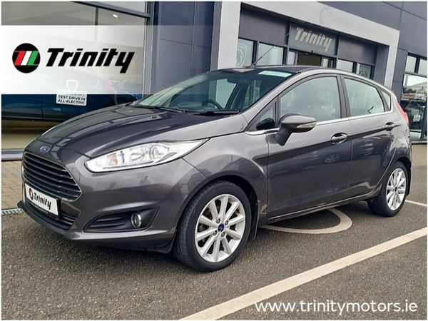 Ford Fiesta Hatchback, Diesel, 2016, Grey