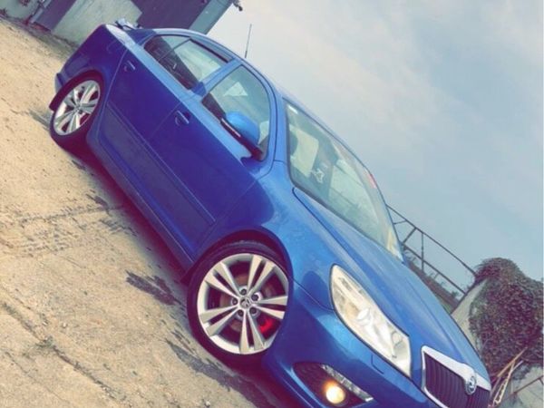 Skoda Octavia Hatchback, Diesel, 2011, Blue