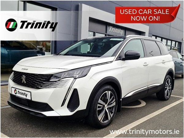 Peugeot 5008 MPV, Diesel, 2021, White