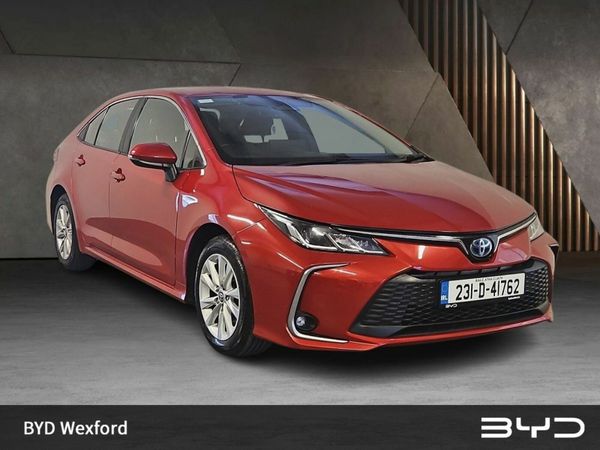 Toyota Corolla Saloon, Petrol Hybrid, 2023, Red