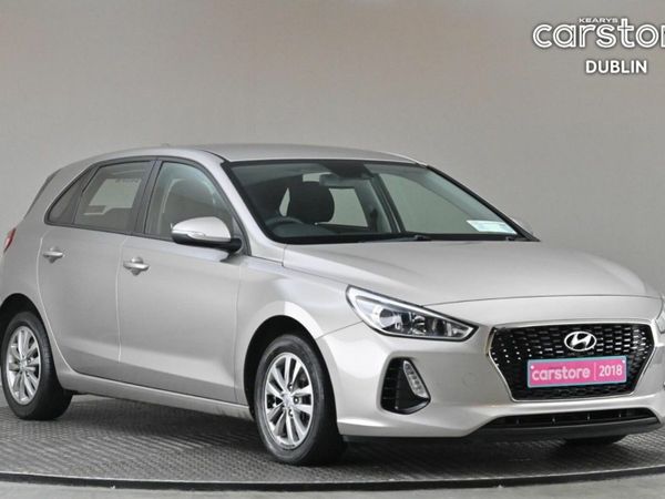 Hyundai i30 Hatchback, Petrol, 2018, Beige