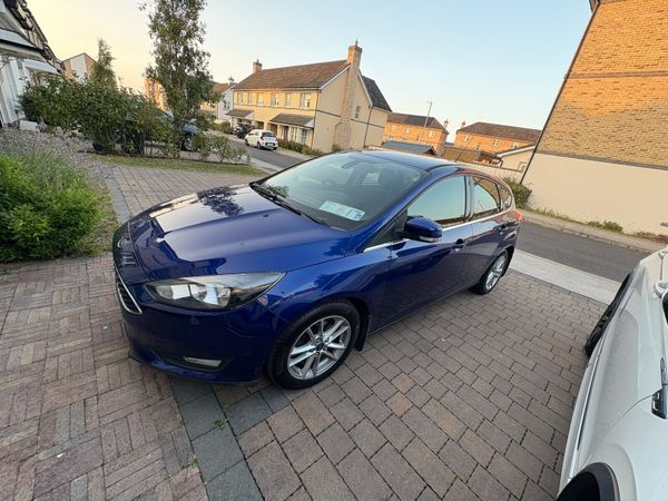 Ford Focus Hatchback, Petrol, 2015, Blue