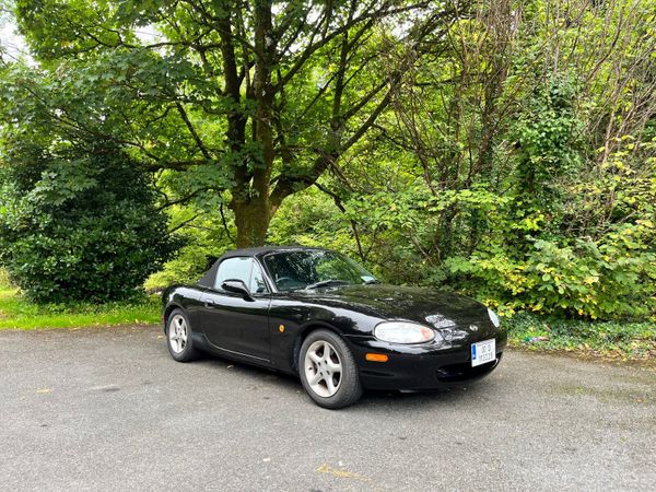 Mazda MX-5 Convertible, Petrol, 2000, Black