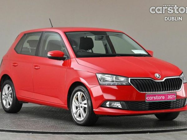 Skoda Fabia Hatchback, Petrol, 2021, Red