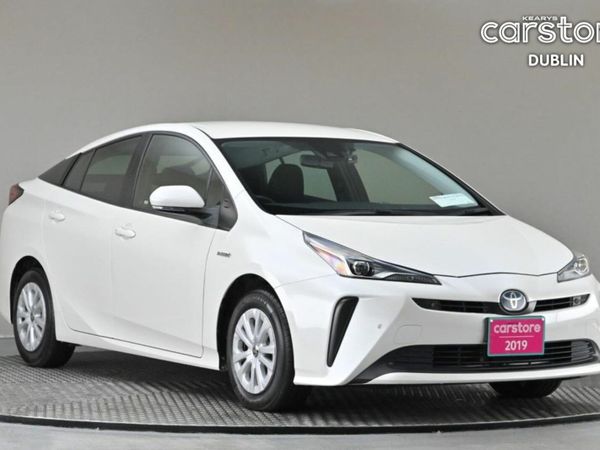 Toyota Prius Hatchback, Petrol Hybrid, 2019, White