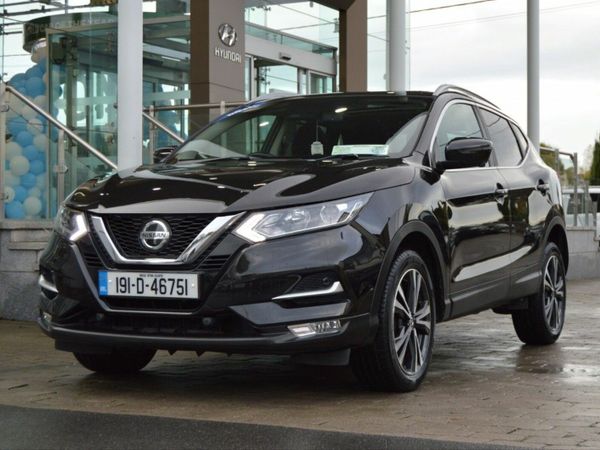 Nissan Qashqai Hatchback, Diesel, 2019, Black