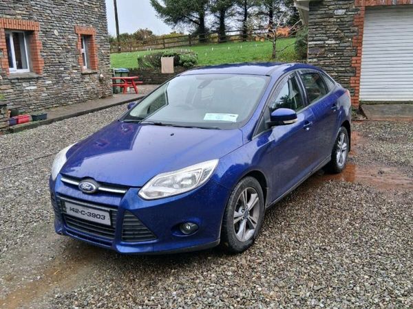 Ford Focus Saloon, Diesel, 2014, Blue