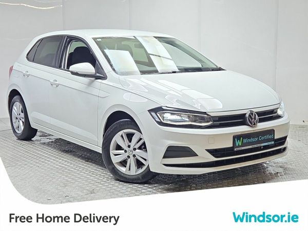 Volkswagen Polo Hatchback, Petrol, 2020, White