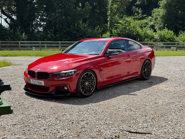 BMW 4-Series Coupe, Petrol, 2017, Red
