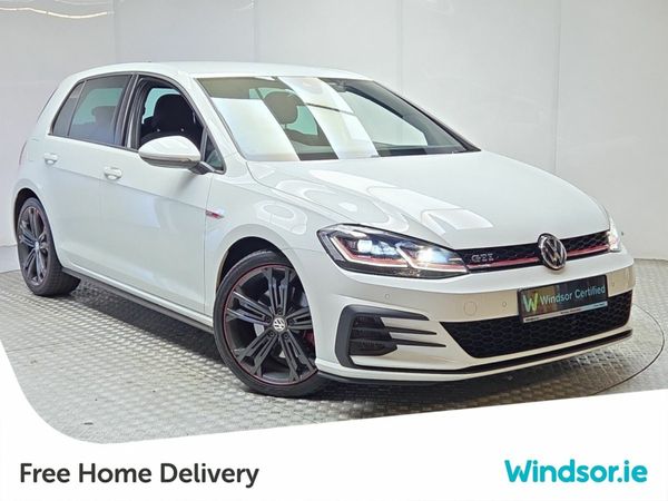 Volkswagen Golf Hatchback, Petrol, 2018, White