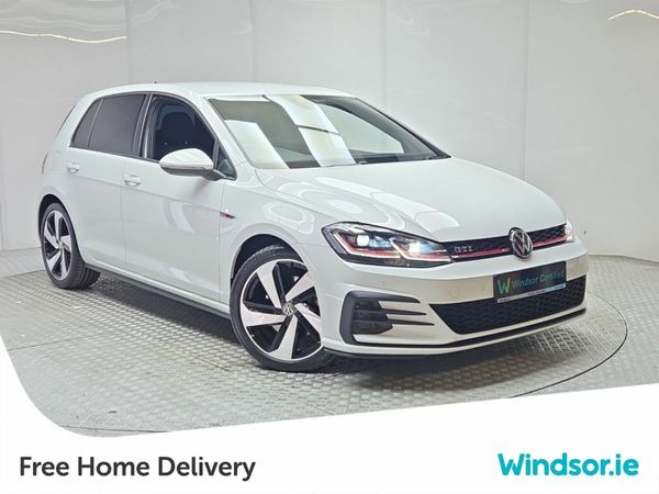 Volkswagen Golf Hatchback, Petrol, 2019, White