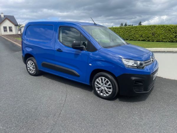 Citroen Berlingo MPV, Diesel, 2019, Blue