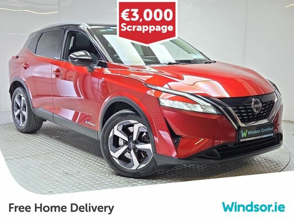 Nissan Qashqai MPV, Petrol Hybrid, 2023, Red