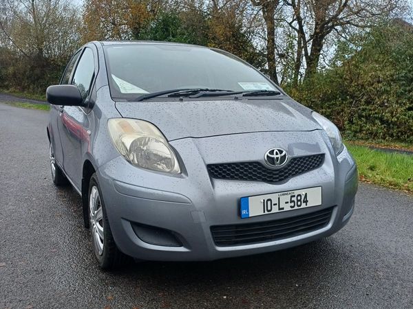 Toyota Yaris Hatchback, Petrol, 2010, Blue