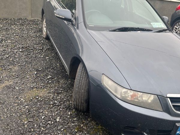 Honda Accord Saloon, Petrol, 2004, Grey