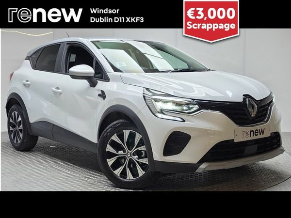 Renault Captur Hatchback, Petrol, 2024, White